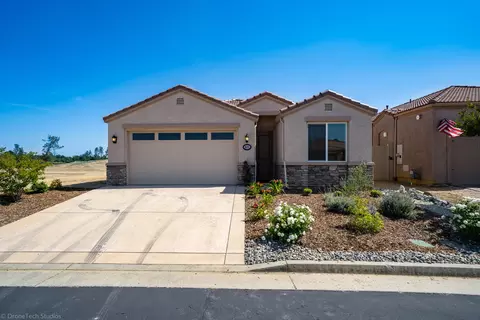 6171 Lucca Trl, Redding, CA 96003 photo 2