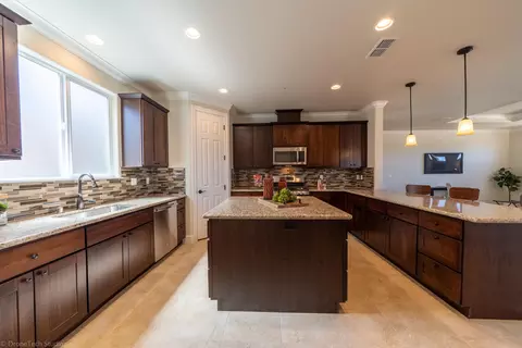 6171 Lucca Trl, Redding, CA 96003 photo 11