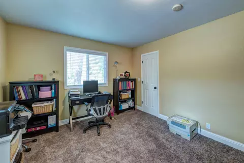 5258 Jonella Way, Redding, CA 96003 photo 41