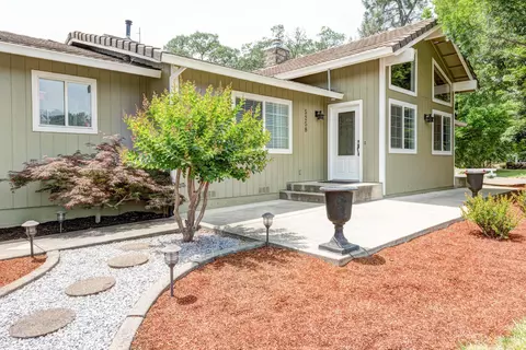 5258 Jonella Way, Redding, CA 96003 photo 6