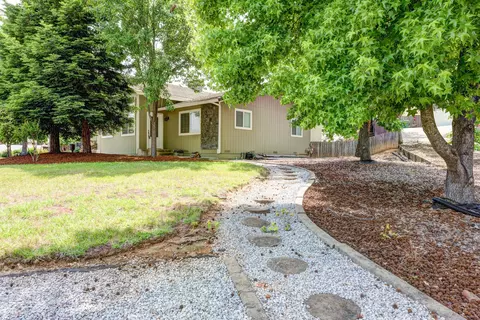 5258 Jonella Way, Redding, CA 96003 photo 2