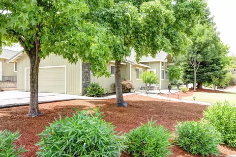 5258 Jonella Way, Redding, CA 96003 photo 8