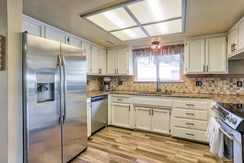 2840 Starlight Blvd, Redding, CA 96001 photo 11