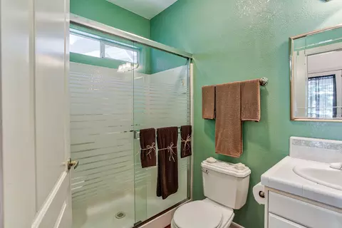 19254 Lewallen Ct, Redding, CA 96003 photo 23