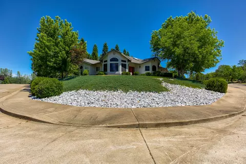 19254 Lewallen Ct, Redding, CA 96003 photo 1