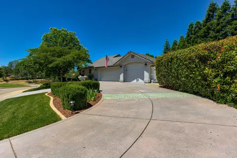 19254 Lewallen Ct, Redding, CA 96003 photo 47