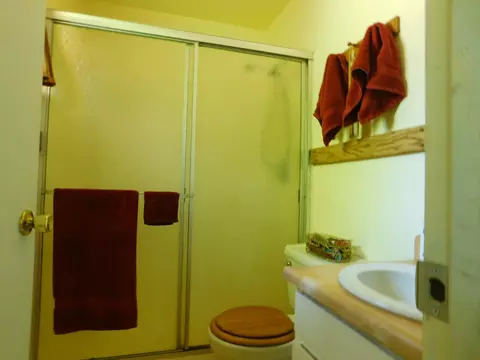 20155 Mapleleaf St, Burney, CA 96013 photo 16