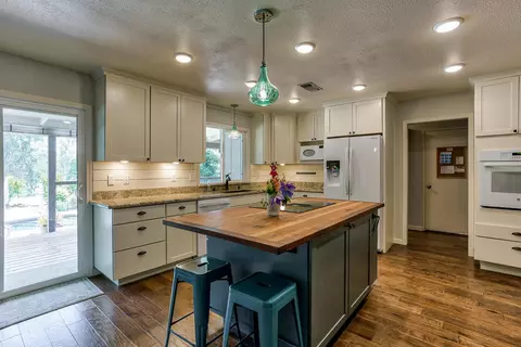 21495 Valley Oak Rd, Redding, CA 96003 photo 19