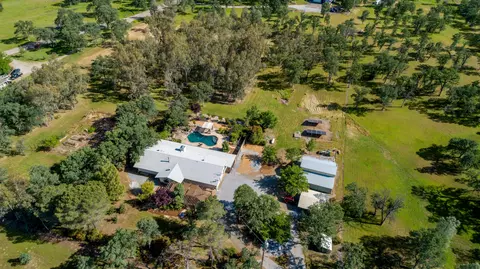 21495 Valley Oak Rd, Redding, CA 96003 photo 44