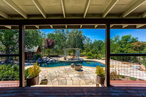 21495 Valley Oak Rd, Redding, CA 96003 photo 29