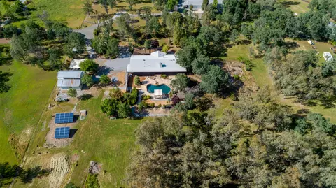 21495 Valley Oak Rd, Redding, CA 96003 photo 43