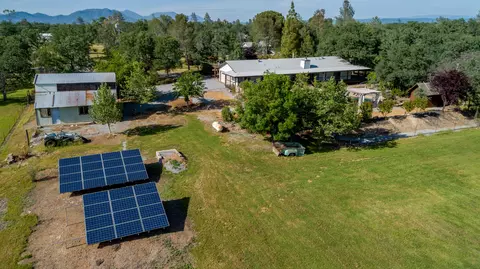 21495 Valley Oak Rd, Redding, CA 96003 photo 45