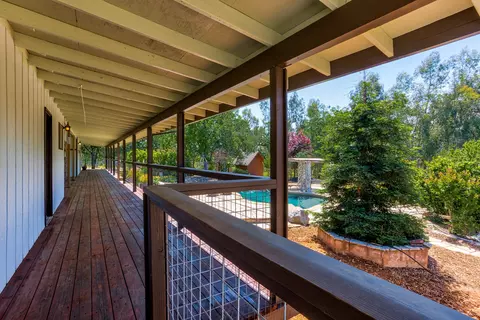 21495 Valley Oak Rd, Redding, CA 96003 photo 27