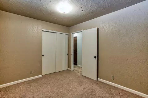 21495 Valley Oak Rd, Redding, CA 96003 photo 30