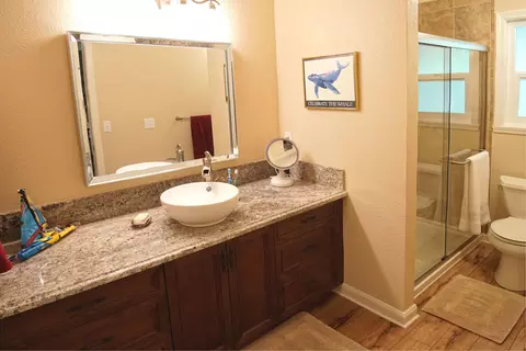 2048 Lazare Path, Redding, CA 96001 photo 11