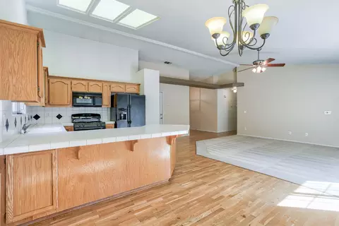 4537 Moyvane Dr, Redding, CA 96001 photo 10