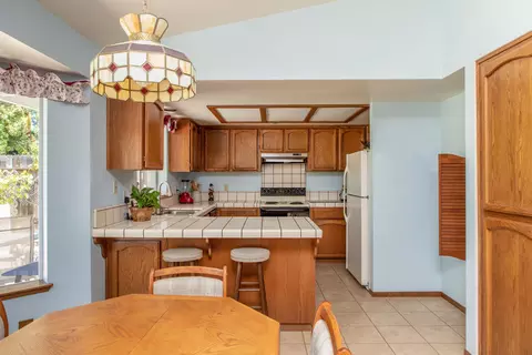 1642 El Capitan Dr, Redding, CA 96001 photo 12