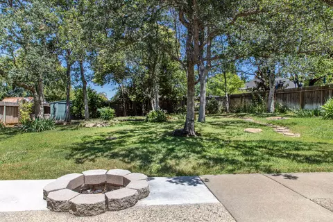1642 El Capitan Dr, Redding, CA 96001 photo 7