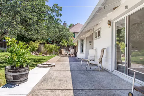 1642 El Capitan Dr, Redding, CA 96001 photo 10