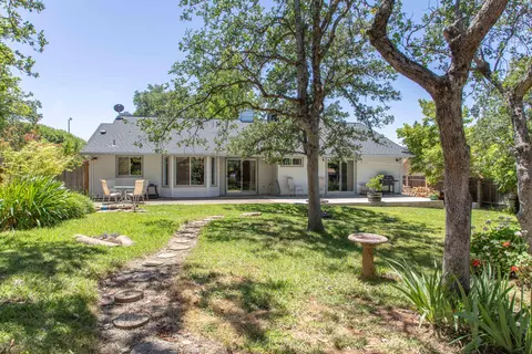 1642 El Capitan Dr, Redding, CA 96001 photo 8