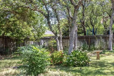 1642 El Capitan Dr, Redding, CA 96001 photo 6