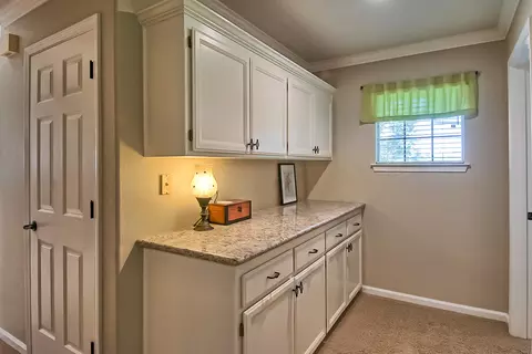 3868 Siskiyou St, Redding, CA 96001 photo 21