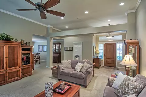 3868 Siskiyou St, Redding, CA 96001 photo 5