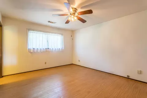 1196 Ruthie Ln, Redding, CA 96002 photo 8
