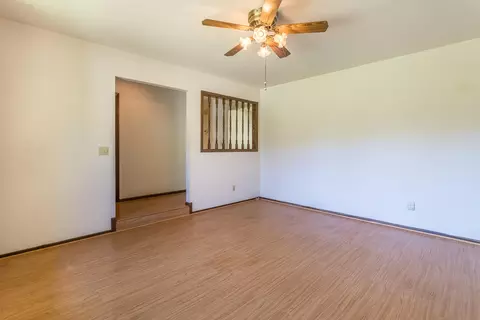 1196 Ruthie Ln, Redding, CA 96002 photo 7