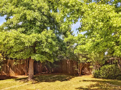 513 Chancellor Blvd, Redding, CA 96003 photo 23