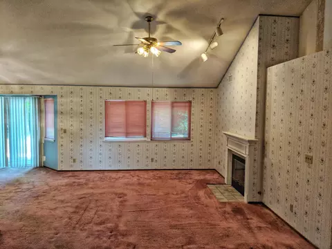 513 Chancellor Blvd, Redding, CA 96003 photo 7