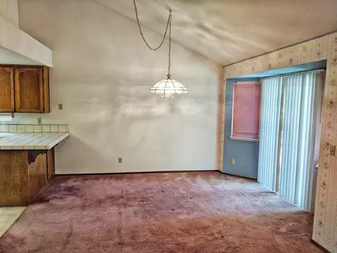 513 Chancellor Blvd, Redding, CA 96003 photo 6