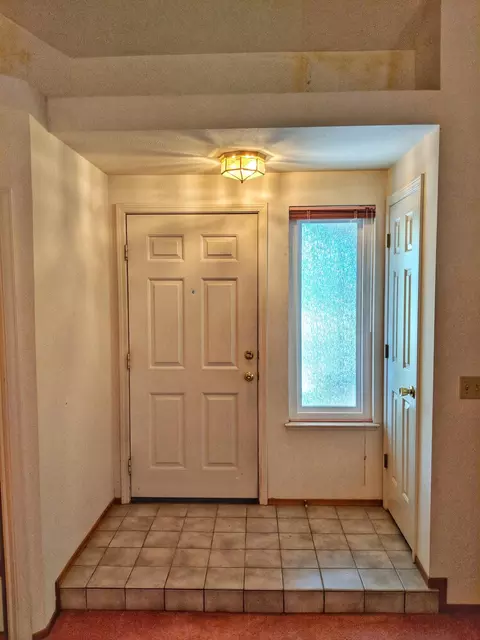 513 Chancellor Blvd, Redding, CA 96003 photo 8