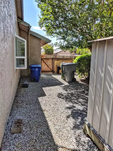 513 Chancellor Blvd, Redding, CA 96003 photo 21