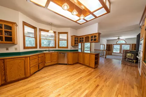 15965 Yankee Mine Rd, Redding, CA 96001 photo 9