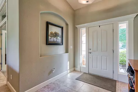 1563 Spanish Bay Dr, Redding, CA 96003 photo 7