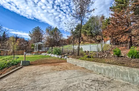 496 Bedrock Ln, Redding, CA 96003 photo 43