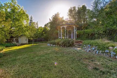 496 Bedrock Ln, Redding, CA 96003 photo 34