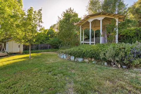 496 Bedrock Ln, Redding, CA 96003 photo 35