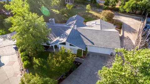 496 Bedrock Ln, Redding, CA 96003 photo 48