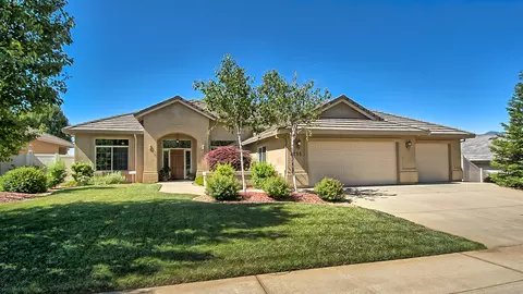 4755 Brincard St, Redding, CA 96003 photo 3
