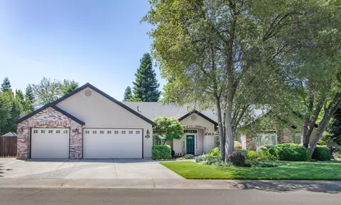 4095 Calliope Ct, Redding, CA 96002 photo 1