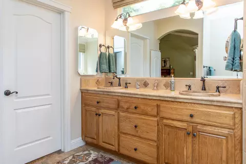 4095 Calliope Ct, Redding, CA 96002 photo 16