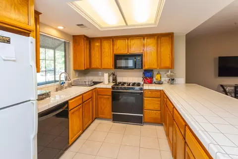 3032 Sunglow Dr, Redding, CA 96001 photo 14