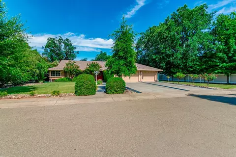 5247 Morning Dew Way, Redding, CA 96001 photo 5