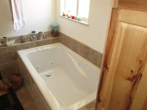 21188 Keith Ct, Redding, CA 96003 photo 10