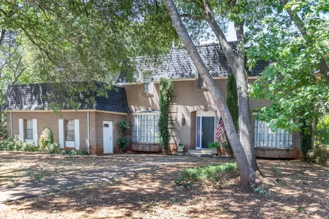 4050 Alta Campo Dr, Redding, CA 96002 photo 6