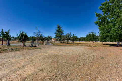 22156 Old Alturas Rd, Redding, CA 96003 photo 38