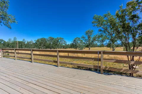 22156 Old Alturas Rd, Redding, CA 96003 photo 10