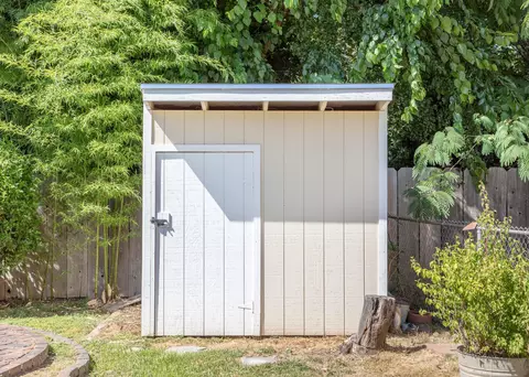 6707 Reflection St, Redding, CA 96001 photo 31